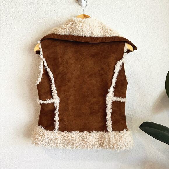 VTG Guess Womens Sherpa Lined Faux Suede Vest Large 90s Boho Western 70s Style - Picture 3 of 7
